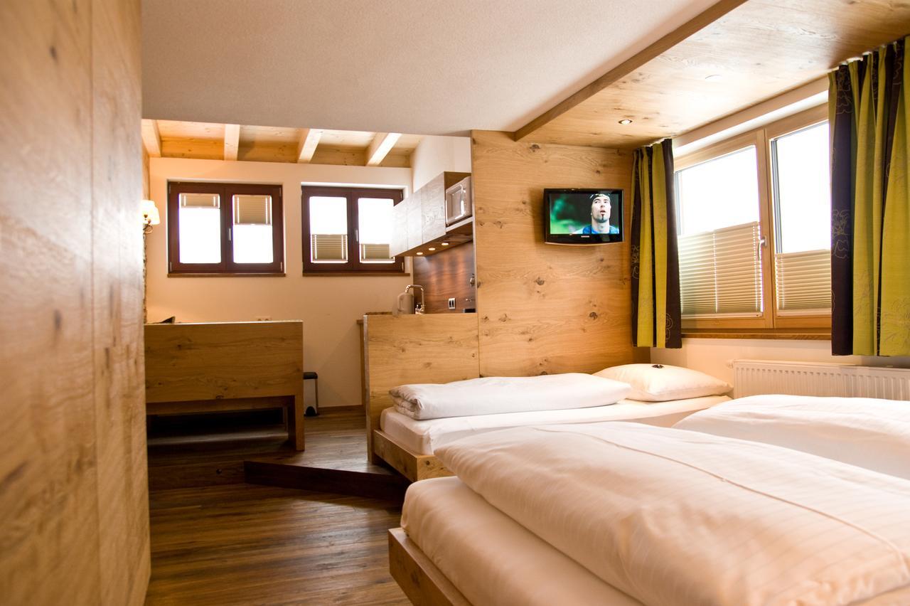 Haus Battisti Hotel St Anton am Arlberg Eksteriør billede